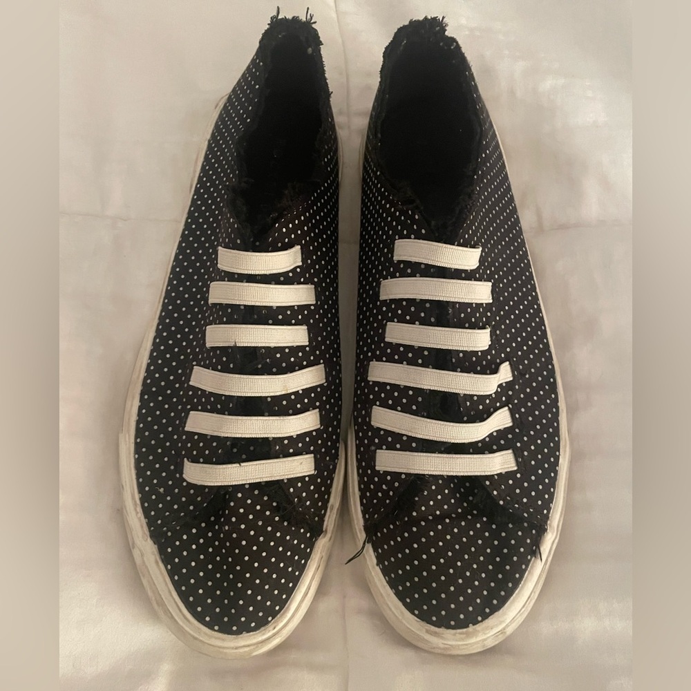Rocket Dog Black and White Polka Dot Sneakers